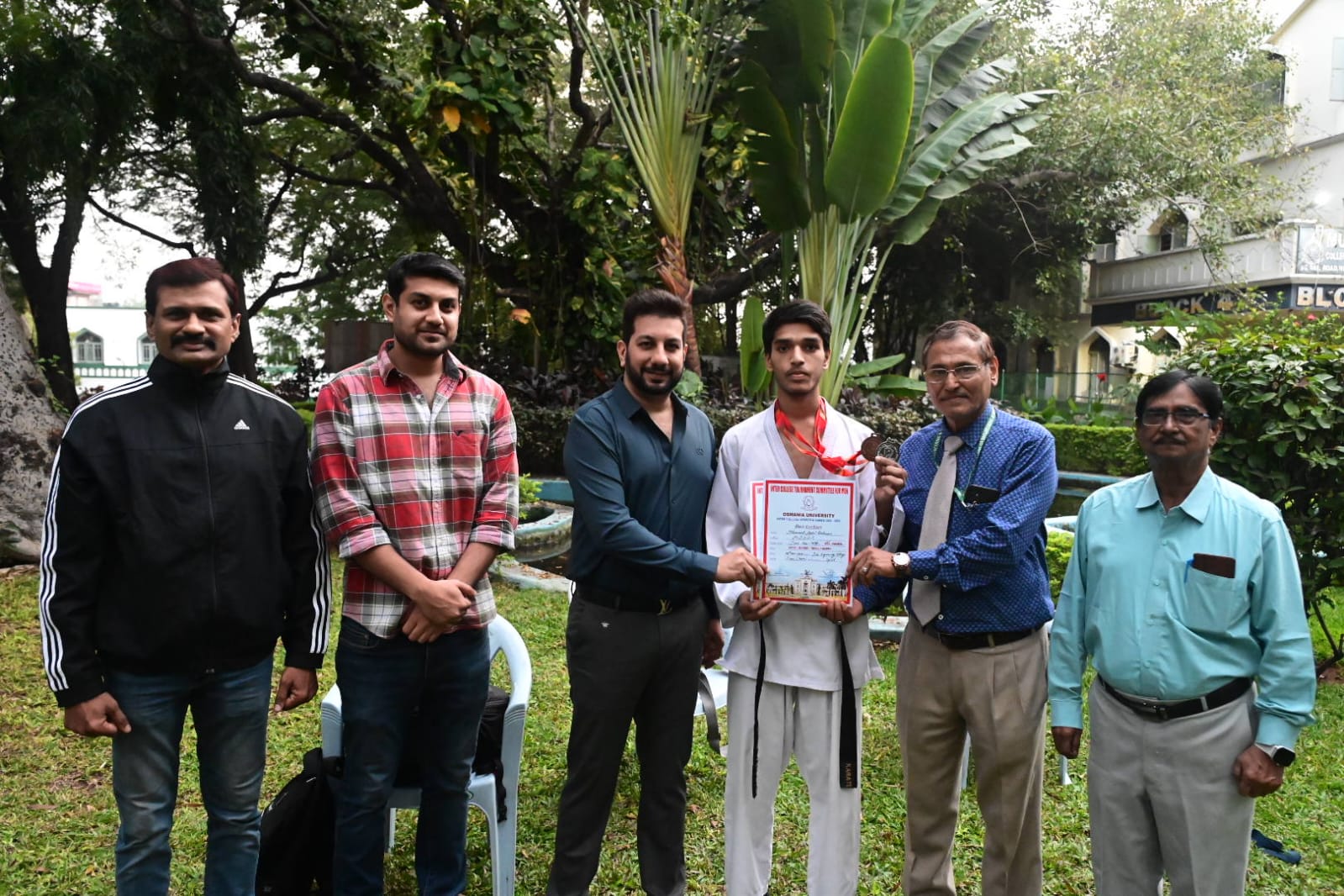 Osmana University Inter College Tournament 
KARATE Championship 2024-25 held on 02-11-2024 @ Lords Institute of Engineering & Technology.
Abdul Rehman (CSA-2) of MJCET 
Won the Bronze 🥉 medal in -60 kgs weight category.💐