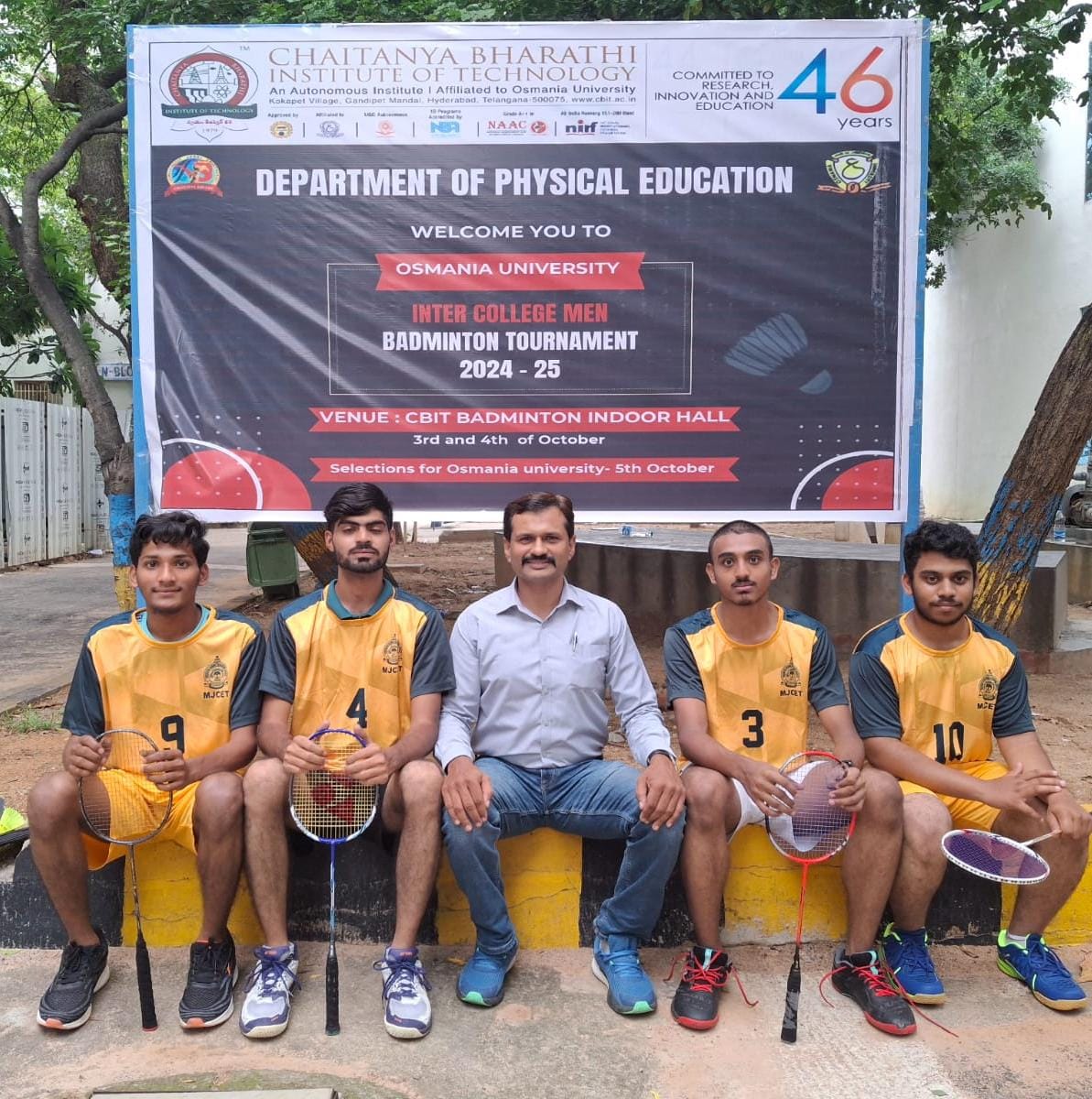 MJCET Badminton team participated in OU ICT Badminton Tournament 2024-25 held at CBIT on 3rd & 4th Oct 2024.